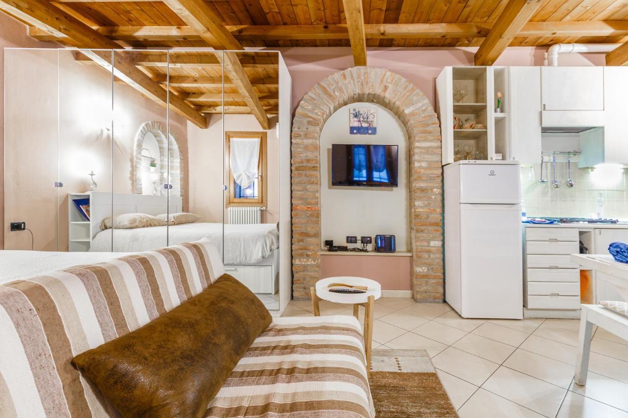Апартаменты Nell'Antico Ghetto Ebraico Феррара Экстерьер фото
