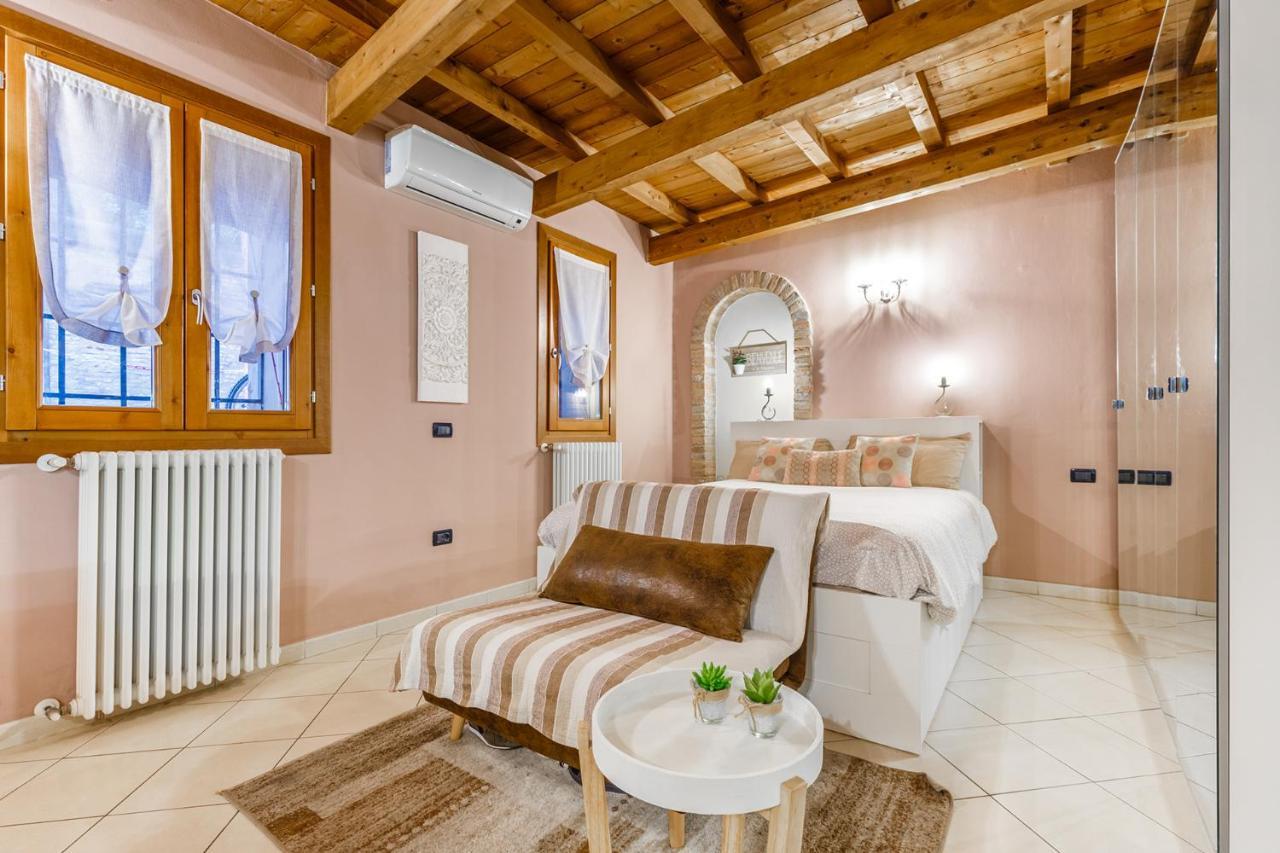Апартаменты Nell'Antico Ghetto Ebraico Феррара Экстерьер фото