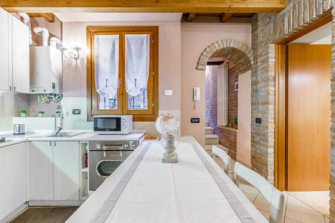Апартаменты Nell'Antico Ghetto Ebraico Феррара Экстерьер фото