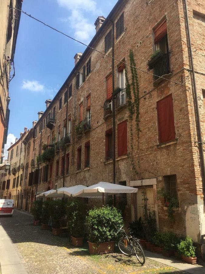 Апартаменты Nell'Antico Ghetto Ebraico Феррара Экстерьер фото