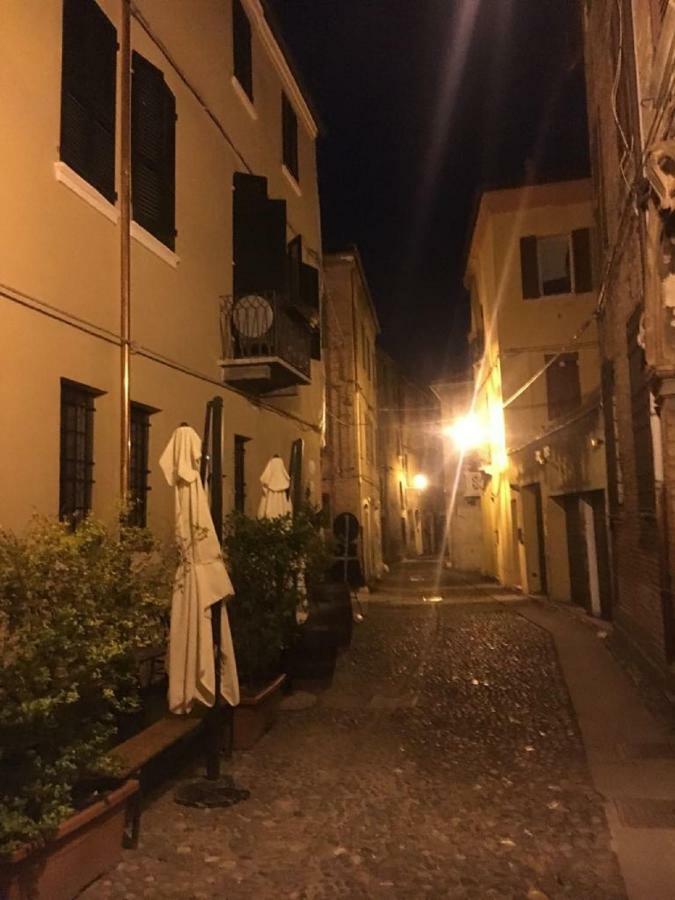 Апартаменты Nell'Antico Ghetto Ebraico Феррара Экстерьер фото