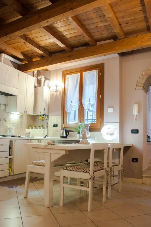 Апартаменты Nell'Antico Ghetto Ebraico Феррара Экстерьер фото